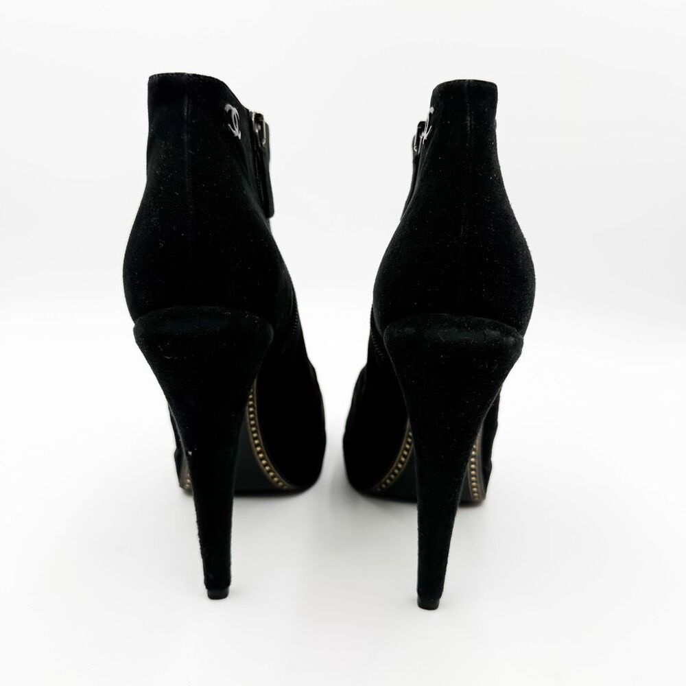 Chanel CC Cap Toe Black Suede Leather Ankle Boots Heels EU 39.5 - Picture 5 of 13